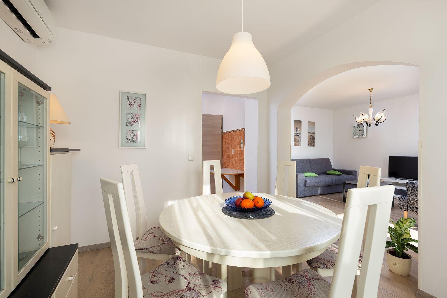 Neu Renovierte Ferienwohnung Mit Klima, Wlan, Terrasse Und Grill Pula Zewnętrze zdjęcie